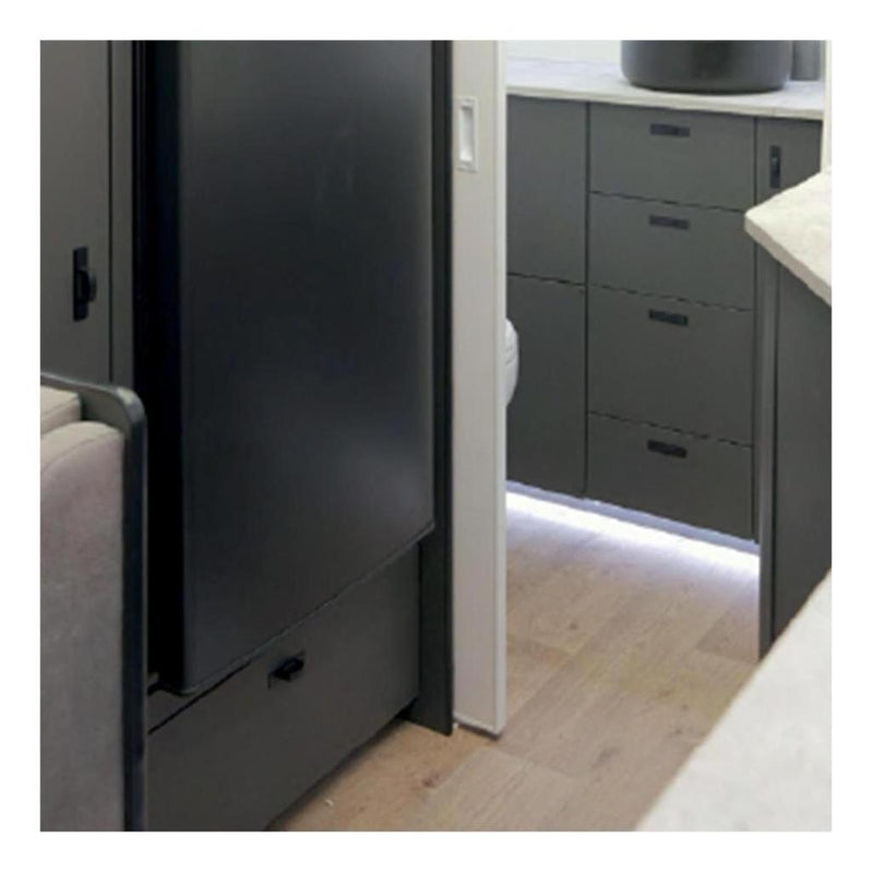 Load image into Gallery viewer, Belgique Flooring Collection L12C Deluxe Oak 72m2 - 2.4X30m 0.55