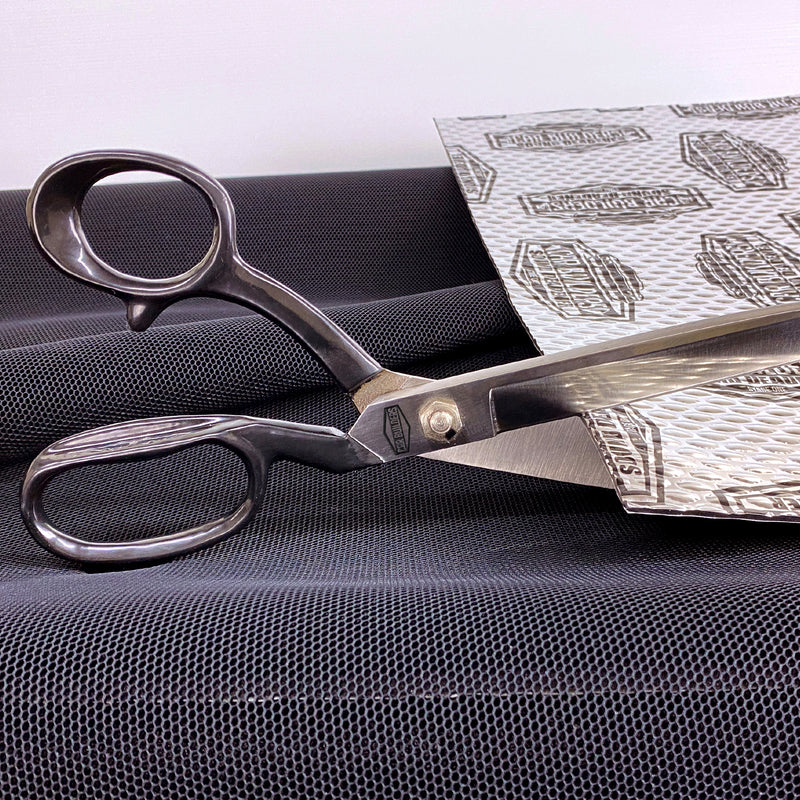 Load image into Gallery viewer, Car Builders A Decent Pair of Scissors