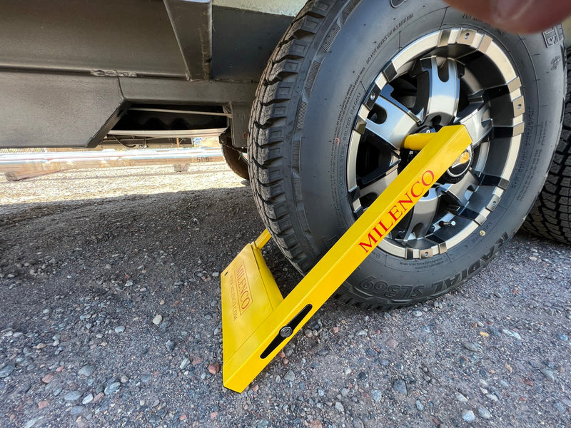 Load image into Gallery viewer, Milenco Australian Wheel Clamp Suits Up to 295 Width Tyres