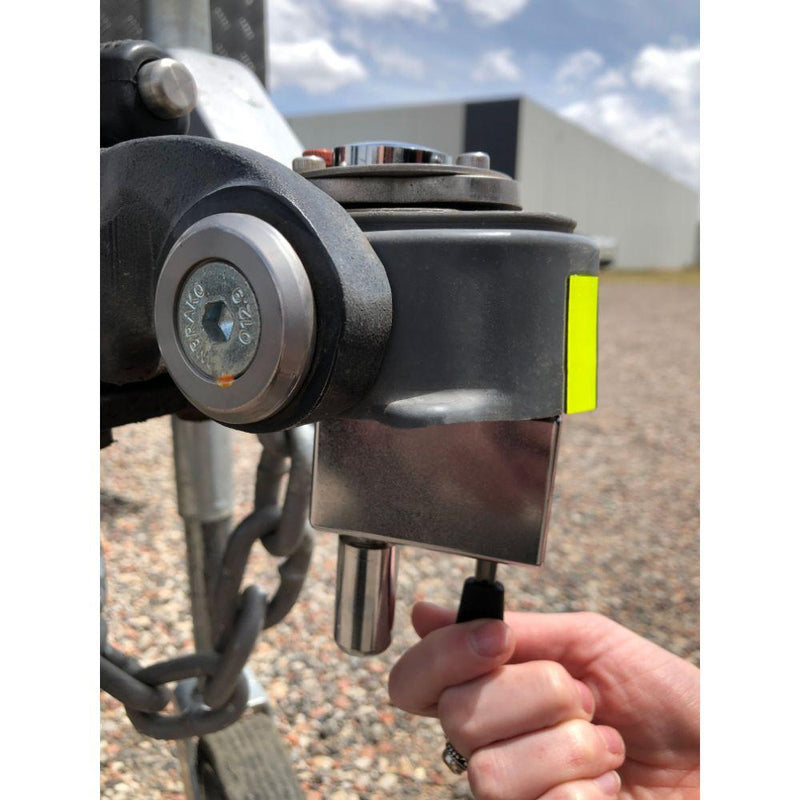 Load image into Gallery viewer, Milenco Pin Lock Suits DO35 Coupling