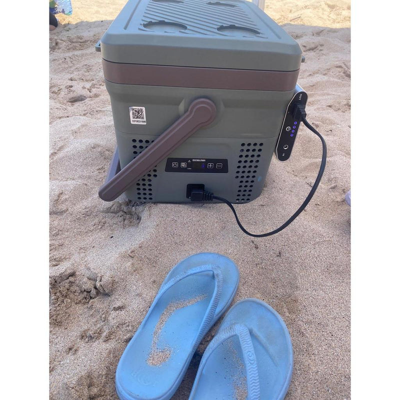 Load image into Gallery viewer, myCoolman 15L Portable Recreational Fridge