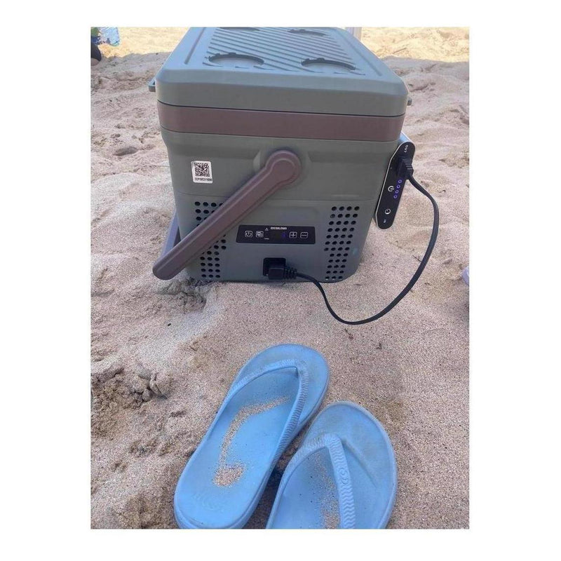 Load image into Gallery viewer, myCoolman 15L Portable Recreational Fridge