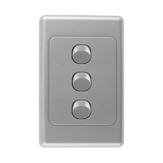 Iluma 3 Gang Vertical Light Switch Silver