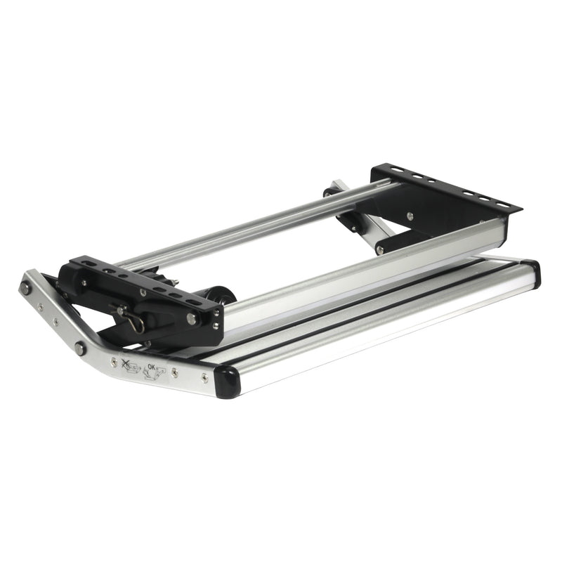 Load image into Gallery viewer, Iluma Single Electric Aluminium Step Inc Amber LED Light Silver
