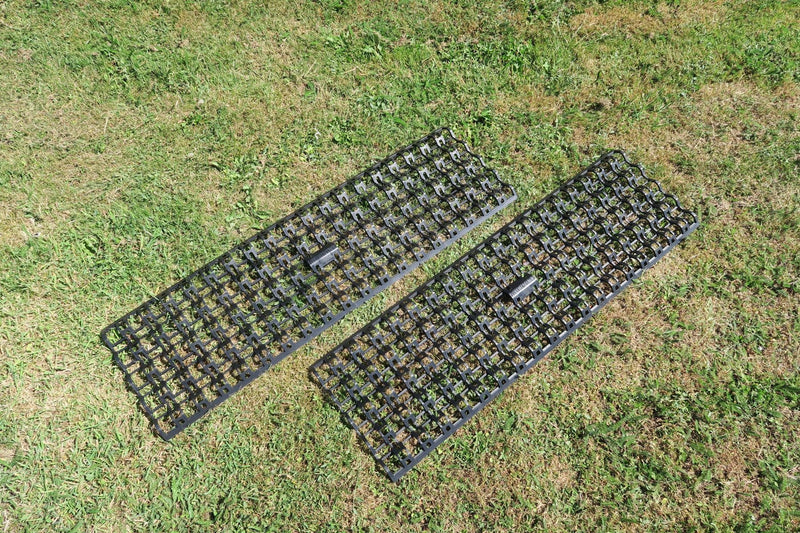 Load image into Gallery viewer, Milenco Giant Lattice Tyre Grip Pair
