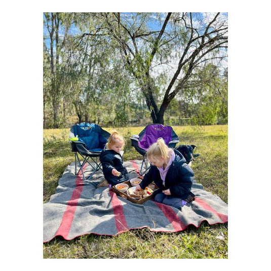 OZTRAIL Junior Moon Chair Purple
